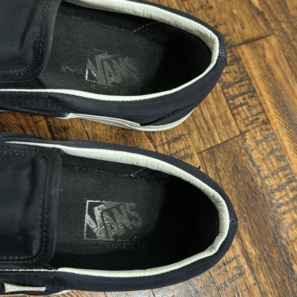 Vans Embroidered Tiger and Floral  Slip-On  Black Nylon Shoes Sneakers size 8 - Picture 15 of 16